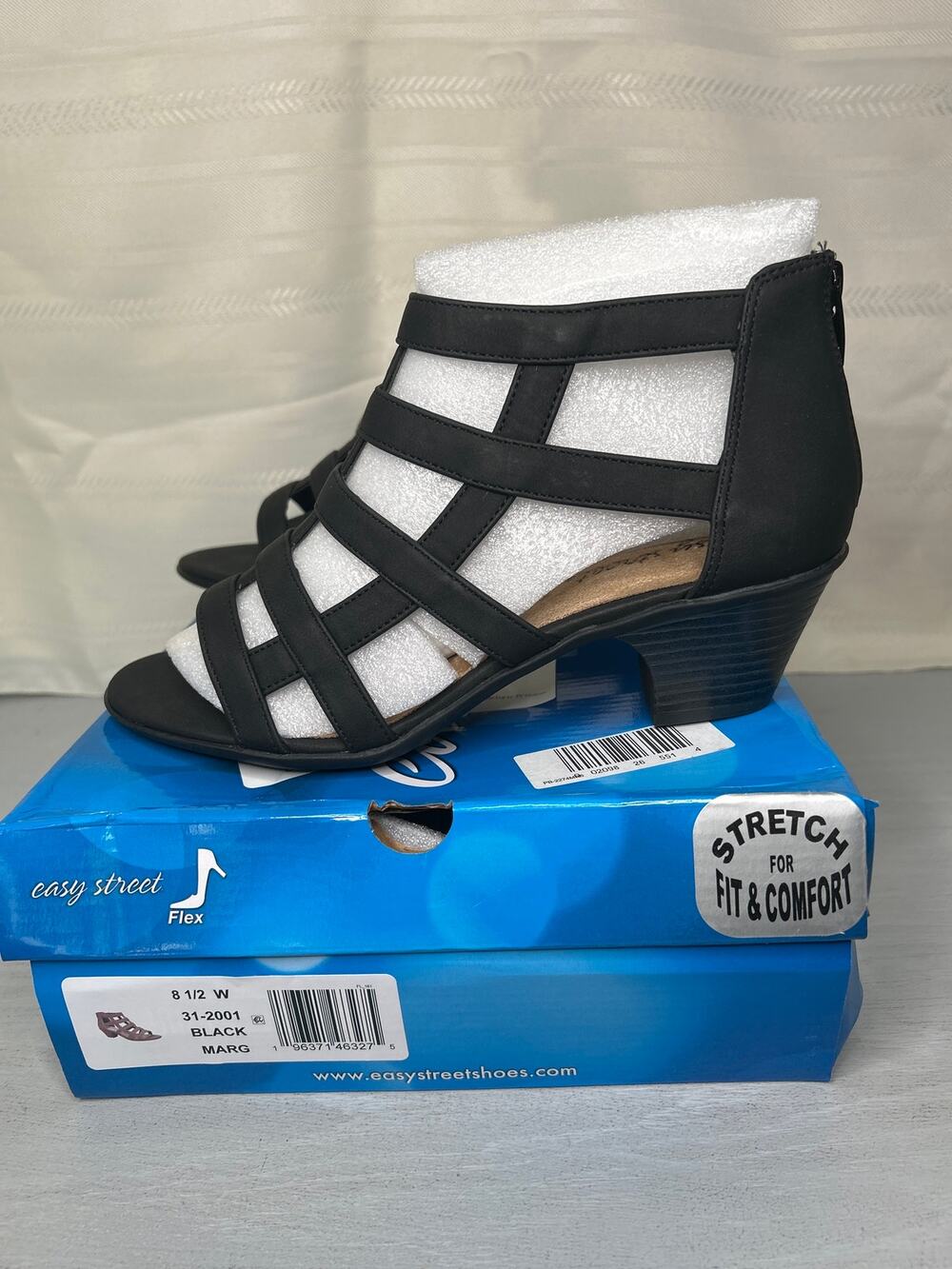 Easy Street Marg Zip Gladiator Sandals Black Womens Size 8.5 Wide